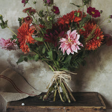  Bouquet in Red and Pink Print