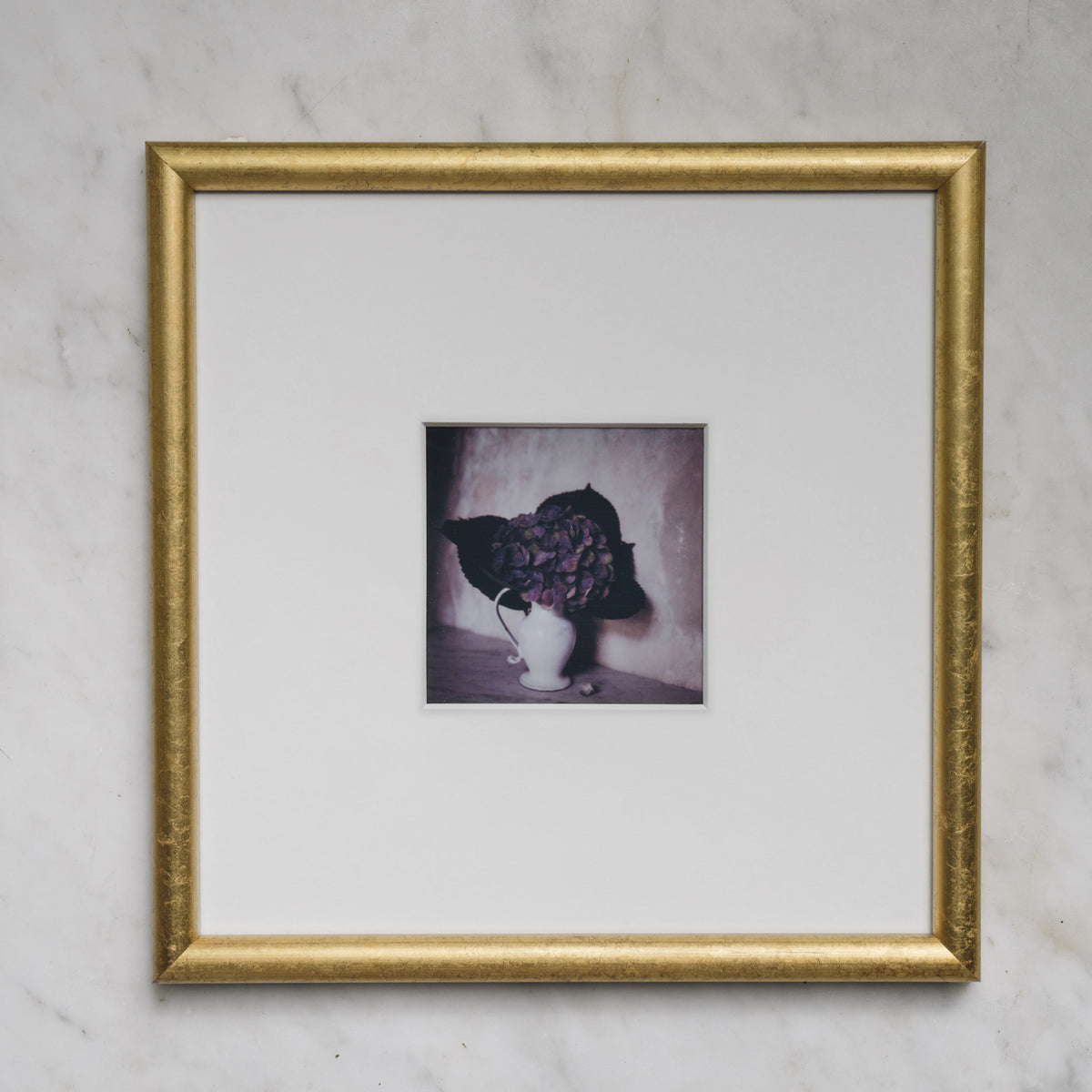 Polaroid Studio Artifact 32