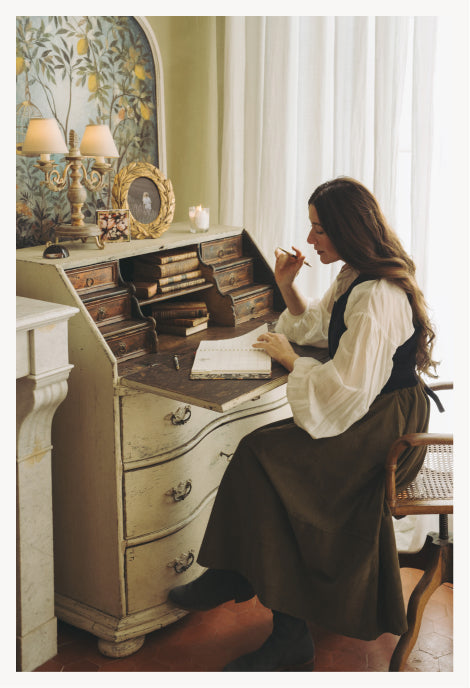 Jamie Beck Desk
